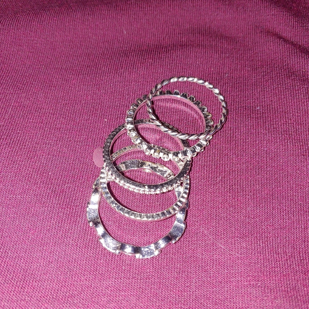 New! 5 Silver Stackable Ring Set - Picture 3 of 5